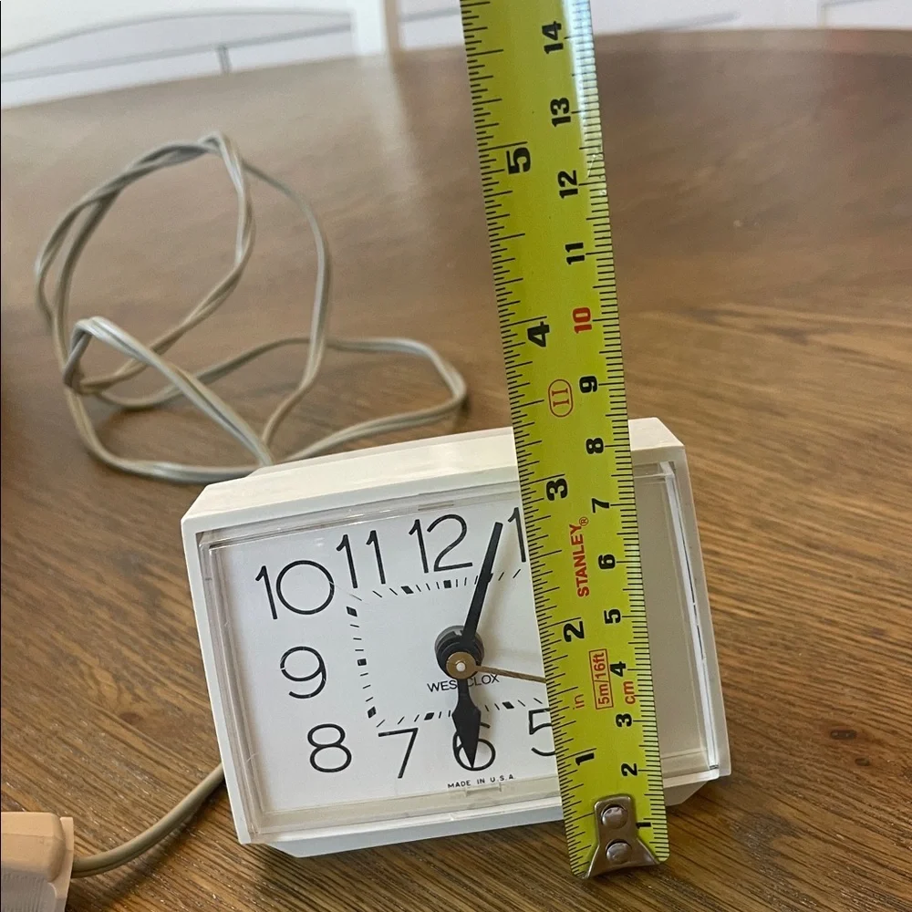 Vintage Westclox Classic White Electric Clock
